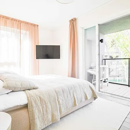 Baltic Pine Retreat W/balcony, By Cohost Apartman Palanga