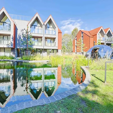 Baltic Pine Retreat W/balcony, By Cohost Apartman *