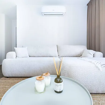 Baltic Pine Retreat W/balcony, By Cohost Appartamento Palanga