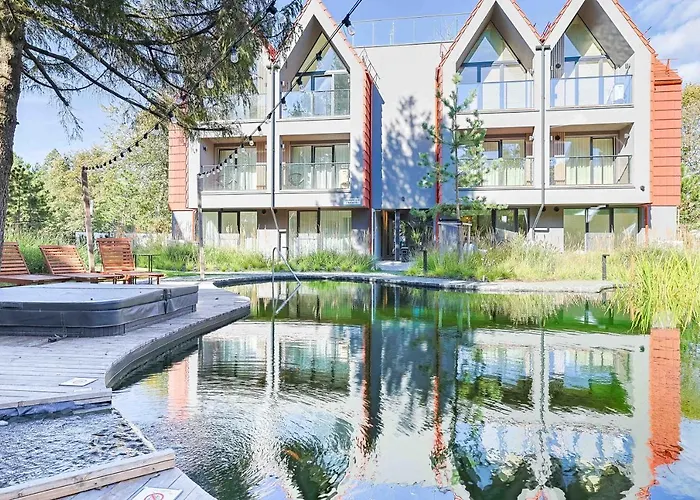 Baltic Pine Retreat W/balcony, By Cohost * パランガ